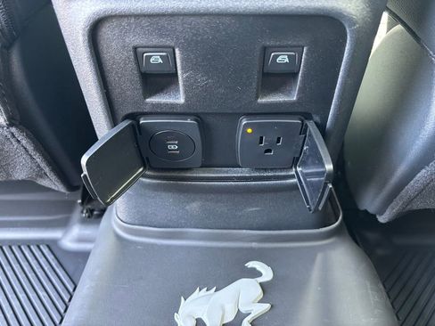 Used 2024 Ford Bronco Wildtrak image 33