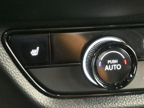 Used 2026 Honda HR-V Sport image 12