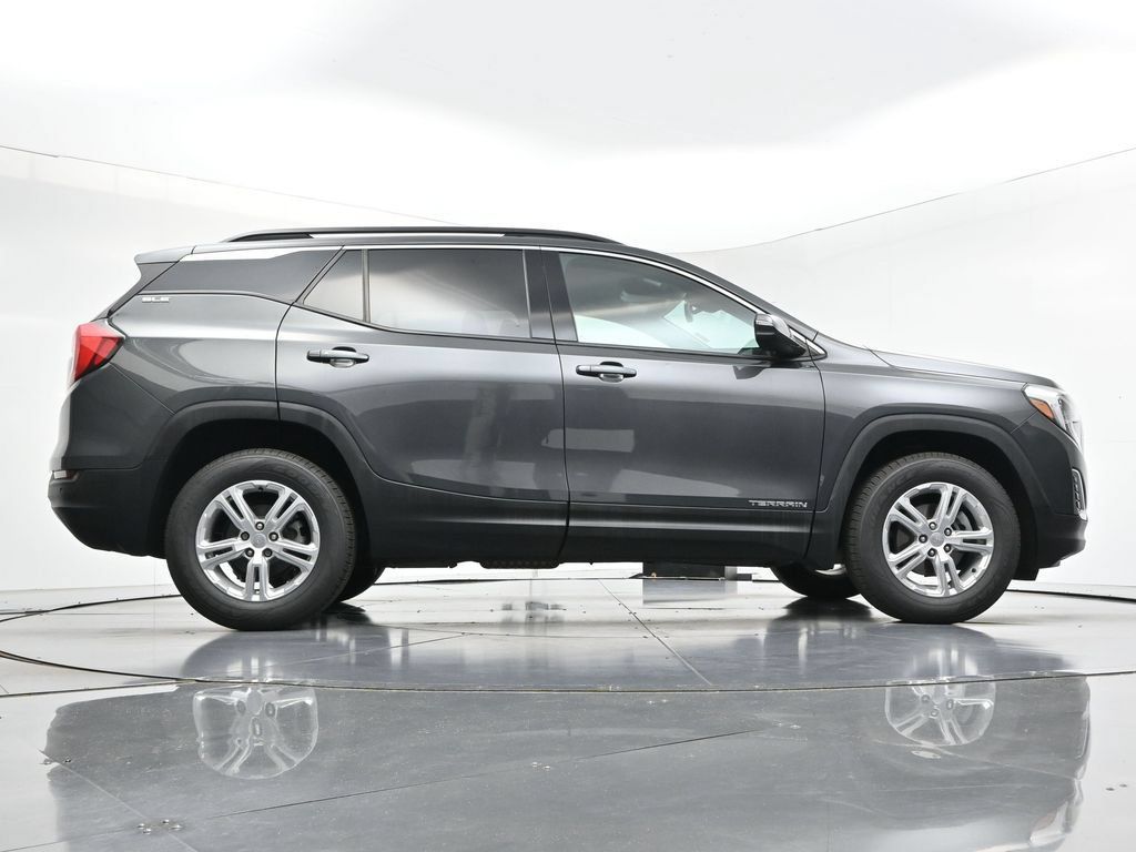 Used 2019 GMC Terrain SLE w/ Driver Convenience Package AWD/4WD image 27