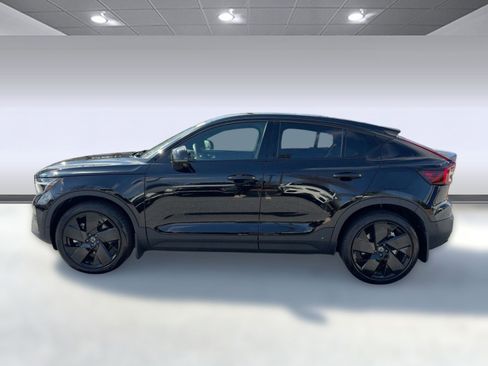 Used 2025 Volvo EC40 Ultra image 2