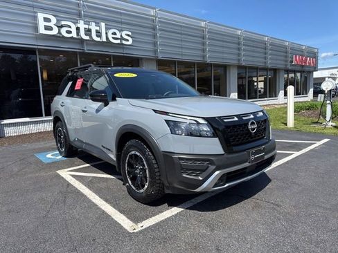 Certified 2025 Nissan Pathfinder Rock Creek AWD/4WD image 1