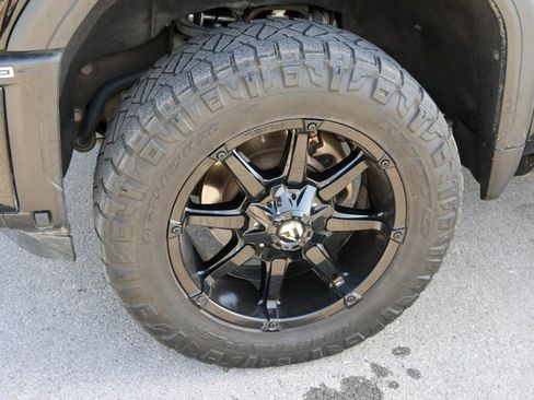 Used 2024 GMC Sierra 2500 Denali Ultimate image 7