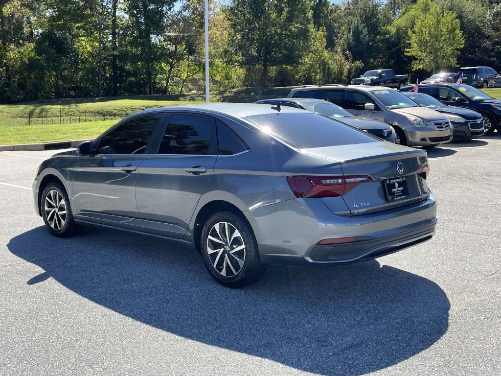 Used 2024 Volkswagen Jetta S FWD image 6