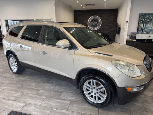 Used 2008 Buick Enclave CX w/ Driver Confidence Package image 3