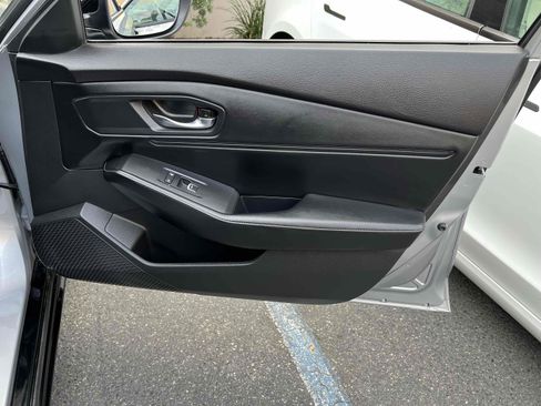 Used 2023 Honda Accord Sport image 77