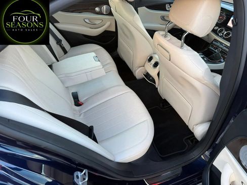 Used 2019 Mercedes-Benz E 300 image 6