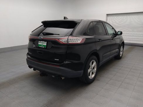Used 2018 Ford Edge SE FWD image 9
