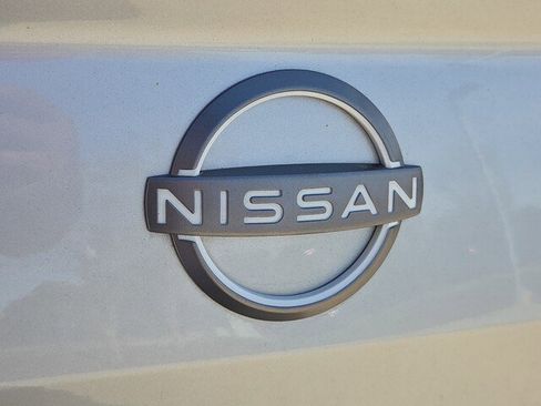 Used 2024 Nissan Altima 2.5 SV image 35