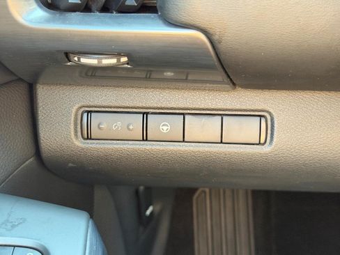 Used 2023 Nissan Pathfinder Rock Creek AWD/4WD image 12