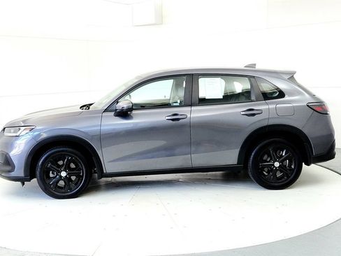 Used 2023 Honda HR-V LX image 3
