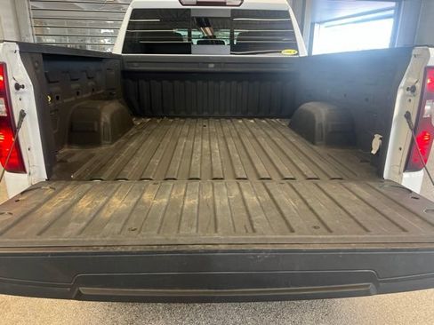 Certified 2022 Chevrolet Silverado 1500 LT w/ Texas Edition Plus AWD/4WD image 9