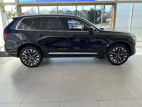 New 2026 Volvo XC90 B6 Ultra w/ Protection Package AWD/4WD image 7