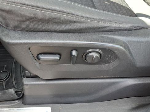 Used 2021 GMC Sierra 1500 SLE image 9