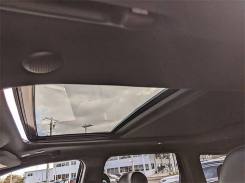 Certified 2021 Jeep Grand Cherokee Limited w/ Luxury Group II image 19