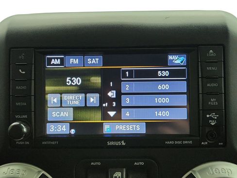 Used 2018 Jeep Wrangler Unlimited Sahara w/ Dual Top Group image 16