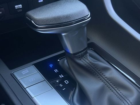New 2026 Hyundai Elantra SE image 17
