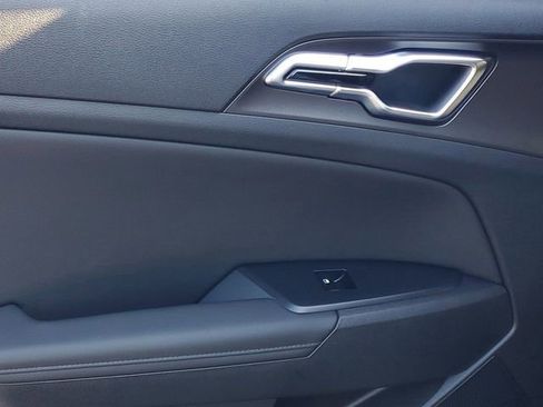 New 2026 Kia Sportage SX image 28