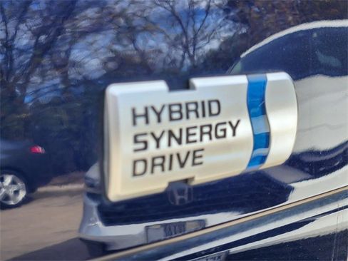 Used 2013 Toyota Prius Two image 7