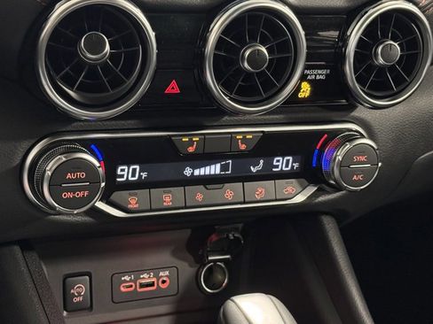 New 2025 Nissan Sentra SR image 27