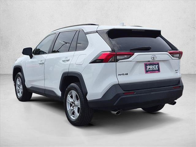 Used 2021 Toyota RAV4 XLE AWD/4WD image 8