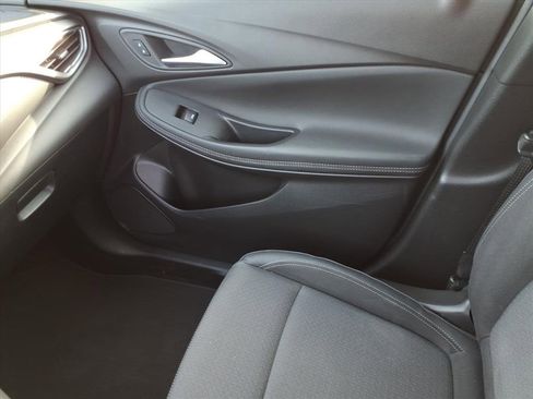 Certified 2021 Buick Encore GX Preferred w/ LPO, Trailering Package image 23