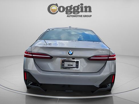 New 2026 BMW 530i w/ M Sport Package RWD image 4