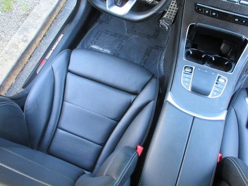 Used 2022 Mercedes-Benz GLC 300 4MATIC image 15