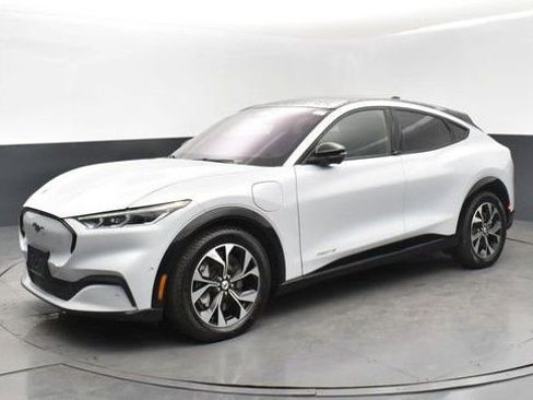 Used 2022 Ford Mustang Mach-E Premium image 1