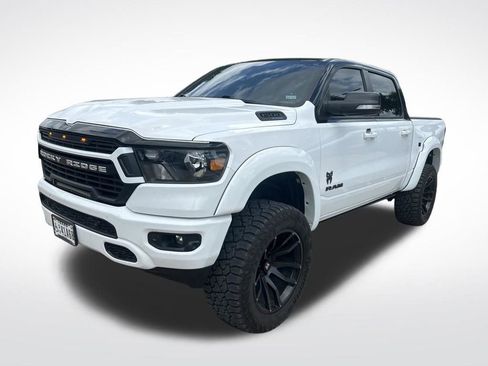 Used 2022 RAM 1500 Big Horn AWD/4WD image 1