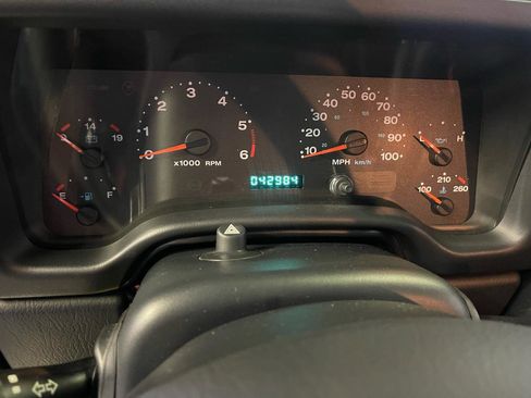 Used 2005 Jeep Wrangler X w/ Tire & Wheel Group (Ecco) AWD/4WD image 25