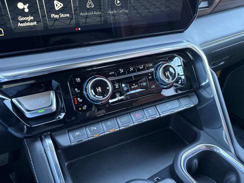 Certified 2025 GMC Sierra 1500 Denali Ultimate image 24