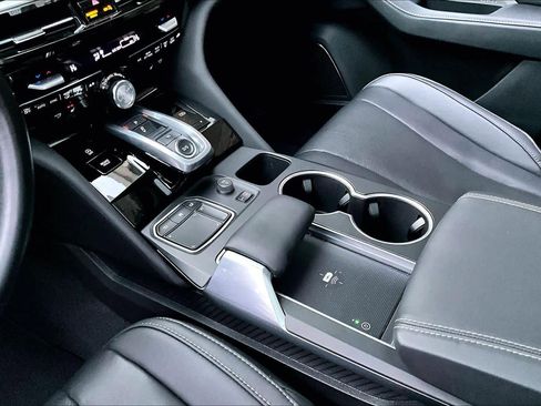 Used 2023 Acura MDX SH-AWD w/ Technology Package image 16