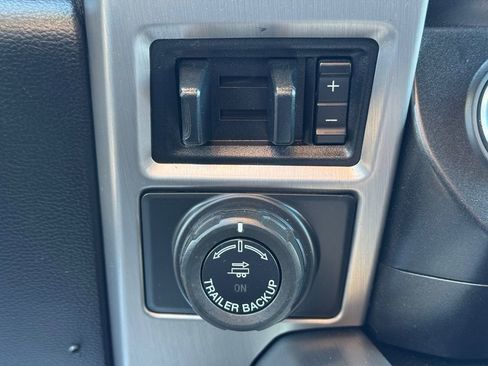 Used 2020 Ford F350 Platinum image 40