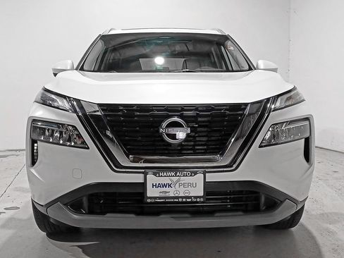 Used 2023 Nissan Rogue SV w/ SV Premium B Package AWD/4WD image 2