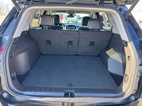 Certified 2021 GMC Terrain SLT w/ Elevation Edition image 22