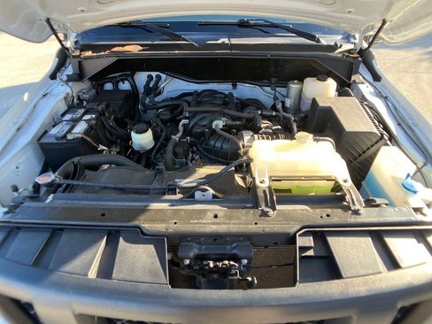 Used 2021 Nissan NV 2500 SV image 30