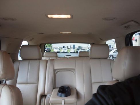 Used 2011 Chevrolet Tahoe LT AWD/4WD image 13