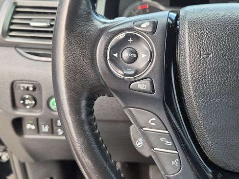 Used 2017 Honda Pilot Elite image 22