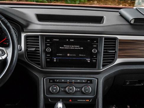 Used 2021 Volkswagen Atlas SE w/ Towing Package image 13