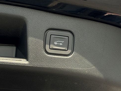 Used 2025 Chevrolet Blazer EV SS image 15