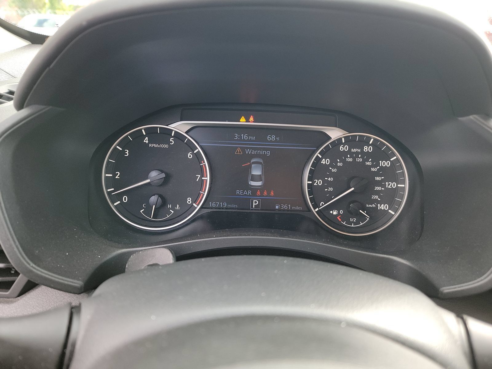 Used 2025 Nissan Altima 2.5 SR AWD/4WD image 11