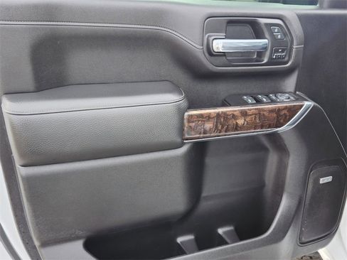 Used 2020 GMC Sierra 3500 Denali image 6