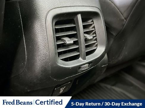 Used 2015 Jeep Cherokee Limited w/ Luxury Group image 28