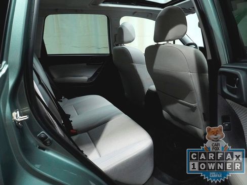 Used 2018 Subaru Forester 2.5i Premium w/ All-Weather Package image 14