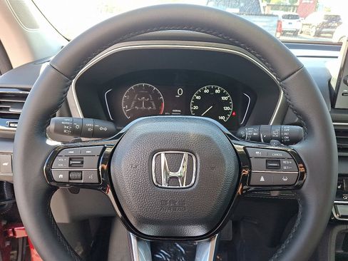 New 2025 Honda Pilot EX-L image 9