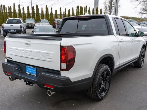 New 2026 Honda Ridgeline Black Edition image 6