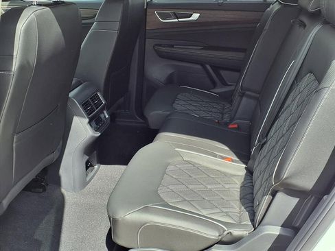 New 2026 Volkswagen Atlas SEL Premium R-Line AWD/4WD image 7
