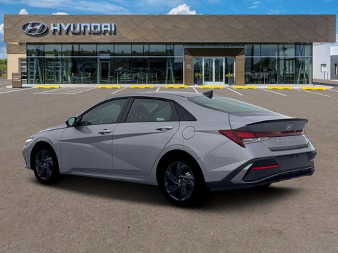 New 2026 Hyundai Elantra Sport image 4