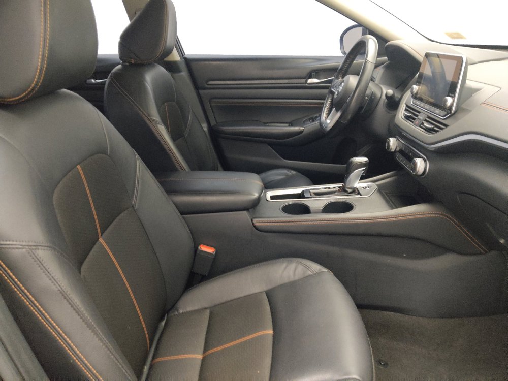 Used 2022 Nissan Altima 2.5 SR FWD image 21