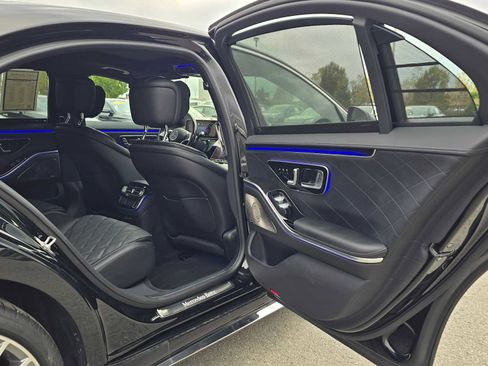 Used 2024 Mercedes-Benz S 580 S 580 image 13